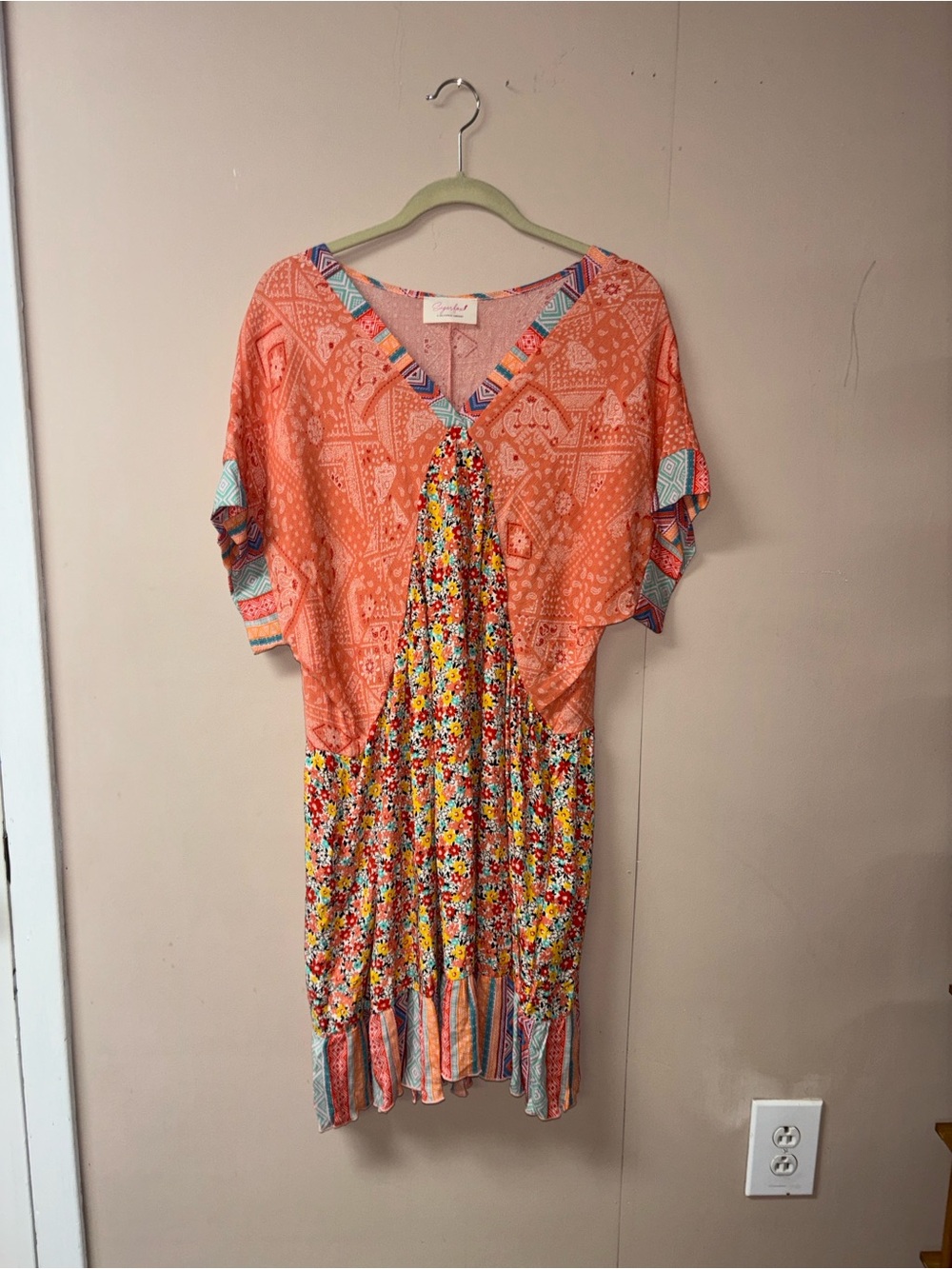 Sugarfox Boho Floral Coral V-Neck Women’s Dress S M